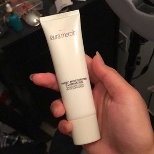 Laura Mercier Tinted Moisterizer